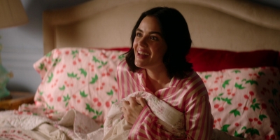 Katy_Keene_S01E10_Chapter_Ten_Gloria_1080p_AMZN_WEB-DL_DDP5_1_H_264-KiNGS_0090.jpg
