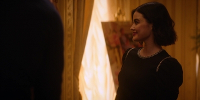 Katy_Keene_S01E10_Chapter_Ten_Gloria_1080p_AMZN_WEB-DL_DDP5_1_H_264-KiNGS_0121.jpg