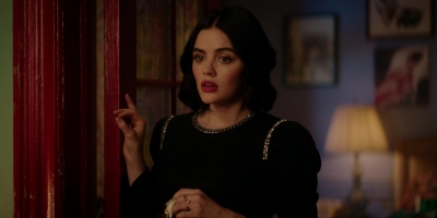 Katy_Keene_S01E10_Chapter_Ten_Gloria_1080p_AMZN_WEB-DL_DDP5_1_H_264-KiNGS_0425.jpg