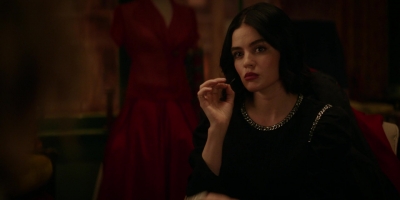 Katy_Keene_S01E10_Chapter_Ten_Gloria_1080p_AMZN_WEB-DL_DDP5_1_H_264-KiNGS_0440.jpg
