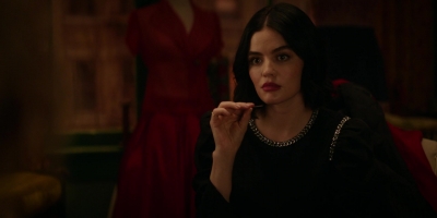 Katy_Keene_S01E10_Chapter_Ten_Gloria_1080p_AMZN_WEB-DL_DDP5_1_H_264-KiNGS_0448.jpg