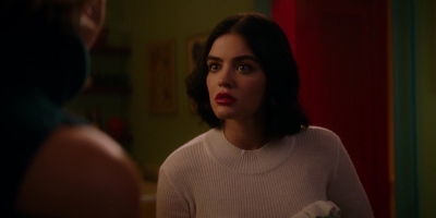 Katy_Keene_S01E10_Chapter_Ten_Gloria_1080p_AMZN_WEB-DL_DDP5_1_H_264-KiNGS_0948.jpg