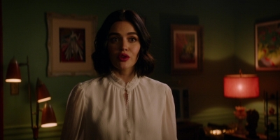 Katy_Keene_S01E10_Chapter_Ten_Gloria_1080p_AMZN_WEB-DL_DDP5_1_H_264-KiNGS_1452.jpg