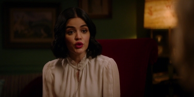 Katy_Keene_S01E10_Chapter_Ten_Gloria_1080p_AMZN_WEB-DL_DDP5_1_H_264-KiNGS_1508.jpg