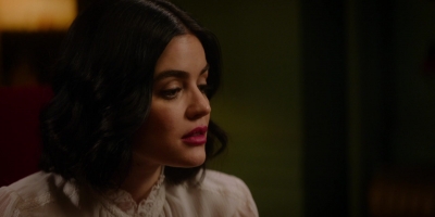 Katy_Keene_S01E10_Chapter_Ten_Gloria_1080p_AMZN_WEB-DL_DDP5_1_H_264-KiNGS_1514.jpg