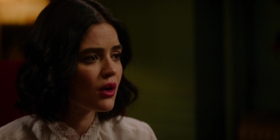 Katy_Keene_S01E10_Chapter_Ten_Gloria_1080p_AMZN_WEB-DL_DDP5_1_H_264-KiNGS_1522.jpg