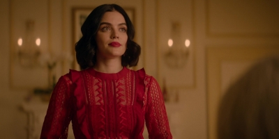 Katy_Keene_S01E10_Chapter_Ten_Gloria_1080p_AMZN_WEB-DL_DDP5_1_H_264-KiNGS_1723.jpg