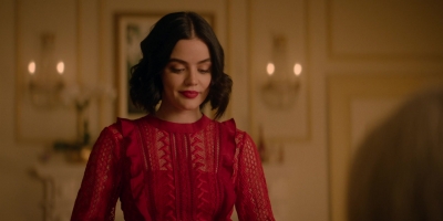 Katy_Keene_S01E10_Chapter_Ten_Gloria_1080p_AMZN_WEB-DL_DDP5_1_H_264-KiNGS_1724.jpg