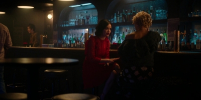Katy_Keene_S01E10_Chapter_Ten_Gloria_1080p_AMZN_WEB-DL_DDP5_1_H_264-KiNGS_1768.jpg