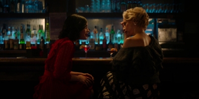 Katy_Keene_S01E10_Chapter_Ten_Gloria_1080p_AMZN_WEB-DL_DDP5_1_H_264-KiNGS_1781.jpg