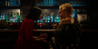 Katy_Keene_S01E10_Chapter_Ten_Gloria_1080p_AMZN_WEB-DL_DDP5_1_H_264-KiNGS_1786.jpg