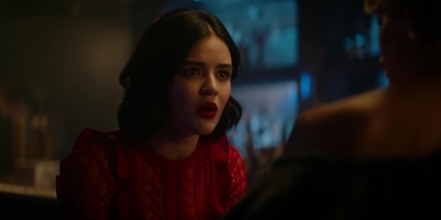 Katy_Keene_S01E10_Chapter_Ten_Gloria_1080p_AMZN_WEB-DL_DDP5_1_H_264-KiNGS_1794.jpg