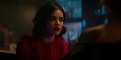 Katy_Keene_S01E10_Chapter_Ten_Gloria_1080p_AMZN_WEB-DL_DDP5_1_H_264-KiNGS_1795.jpg