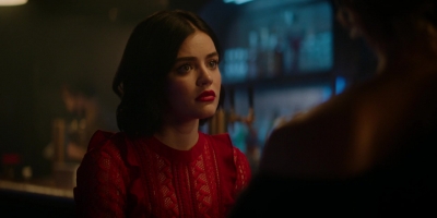 Katy_Keene_S01E10_Chapter_Ten_Gloria_1080p_AMZN_WEB-DL_DDP5_1_H_264-KiNGS_1804.jpg