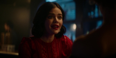 Katy_Keene_S01E10_Chapter_Ten_Gloria_1080p_AMZN_WEB-DL_DDP5_1_H_264-KiNGS_1898.jpg
