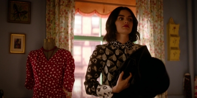 Katy_Keene_S01E10_Chapter_Ten_Gloria_1080p_AMZN_WEB-DL_DDP5_1_H_264-KiNGS_1929.jpg