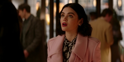 Katy_Keene_S01E10_Chapter_Ten_Gloria_1080p_AMZN_WEB-DL_DDP5_1_H_264-KiNGS_1948.jpg