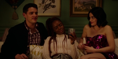Katy_Keene_S01E10_Chapter_Ten_Gloria_1080p_AMZN_WEB-DL_DDP5_1_H_264-KiNGS_2371.jpg
