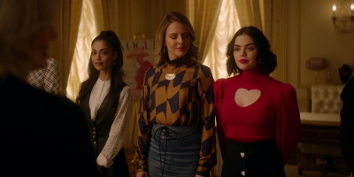 Katy_Keene_S01E10_Chapter_Ten_Gloria_1080p_AMZN_WEB-DL_DDP5_1_H_264-KiNGS_2484.jpg