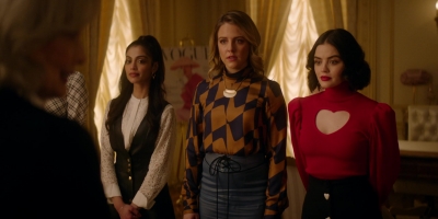 Katy_Keene_S01E10_Chapter_Ten_Gloria_1080p_AMZN_WEB-DL_DDP5_1_H_264-KiNGS_2498.jpg