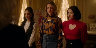 Katy_Keene_S01E10_Chapter_Ten_Gloria_1080p_AMZN_WEB-DL_DDP5_1_H_264-KiNGS_2500.jpg