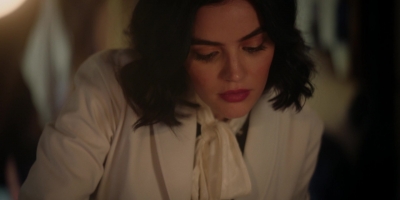 Katy_Keene_S01E11_Chapter_Eleven_Who_Can_I_Turn_To_1080p_AMZN_WEB-DL_DDP5_1_H_264-KiNGS_0027.jpg