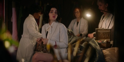 Katy_Keene_S01E11_Chapter_Eleven_Who_Can_I_Turn_To_1080p_AMZN_WEB-DL_DDP5_1_H_264-KiNGS_0059.jpg