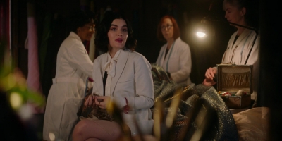 Katy_Keene_S01E11_Chapter_Eleven_Who_Can_I_Turn_To_1080p_AMZN_WEB-DL_DDP5_1_H_264-KiNGS_0060.jpg