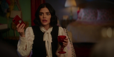 Katy_Keene_S01E11_Chapter_Eleven_Who_Can_I_Turn_To_1080p_AMZN_WEB-DL_DDP5_1_H_264-KiNGS_0126.jpg