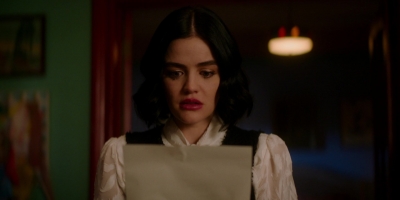 Katy_Keene_S01E11_Chapter_Eleven_Who_Can_I_Turn_To_1080p_AMZN_WEB-DL_DDP5_1_H_264-KiNGS_0174.jpg