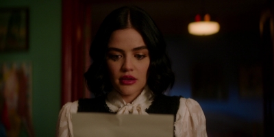 Katy_Keene_S01E11_Chapter_Eleven_Who_Can_I_Turn_To_1080p_AMZN_WEB-DL_DDP5_1_H_264-KiNGS_0178.jpg