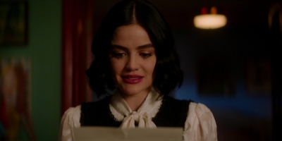 Katy_Keene_S01E11_Chapter_Eleven_Who_Can_I_Turn_To_1080p_AMZN_WEB-DL_DDP5_1_H_264-KiNGS_0184.jpg
