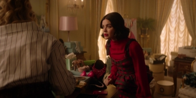 Katy_Keene_S01E11_Chapter_Eleven_Who_Can_I_Turn_To_1080p_AMZN_WEB-DL_DDP5_1_H_264-KiNGS_0246.jpg
