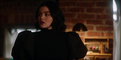 Katy_Keene_S01E11_Chapter_Eleven_Who_Can_I_Turn_To_1080p_AMZN_WEB-DL_DDP5_1_H_264-KiNGS_0536.jpg
