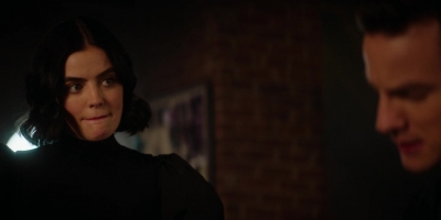Katy_Keene_S01E11_Chapter_Eleven_Who_Can_I_Turn_To_1080p_AMZN_WEB-DL_DDP5_1_H_264-KiNGS_0563.jpg