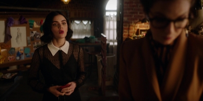 Katy_Keene_S01E11_Chapter_Eleven_Who_Can_I_Turn_To_1080p_AMZN_WEB-DL_DDP5_1_H_264-KiNGS_0983.jpg