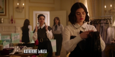 Katy_Keene_S01E12_Chapter_Twelve_Chain_of_Fools_1080p_AMZN_WEB-DL_DDP5_1_H_264-KiNGS_0640.jpg