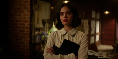 Katy_Keene_S01E12_Chapter_Twelve_Chain_of_Fools_1080p_AMZN_WEB-DL_DDP5_1_H_264-KiNGS_1748.jpg