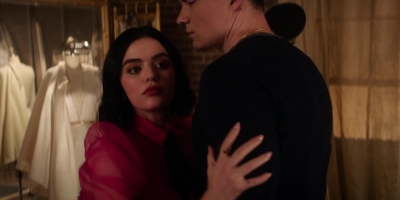 Katy_Keene_S01E12_Chapter_Twelve_Chain_of_Fools_1080p_AMZN_WEB-DL_DDP5_1_H_264-KiNGS_2365.jpg
