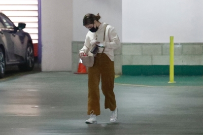 LHBR014~4.jpg