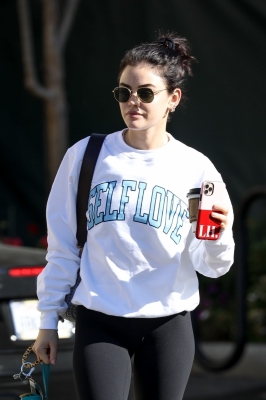 LeavingthegymafteraworkoutinLA_180121_004.jpg