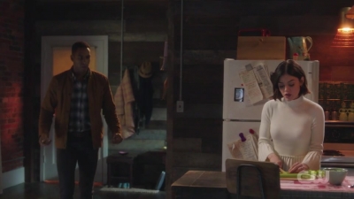 Life_Sentence_S01E11_WEB_x264-TBS5Beztv5D_0996.jpg