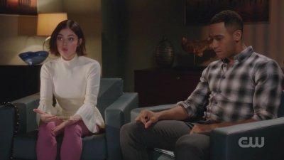 Life_Sentence_S01E11_WEB_x264-TBS5Beztv5D_1072.jpg