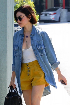HQ
