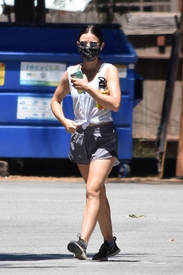 Lucy010820-009.jpg