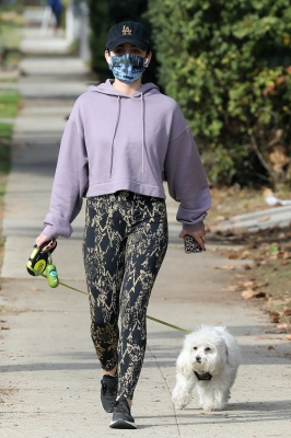 Lucy030121-004.jpg