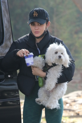 Lucy050121-028.jpg