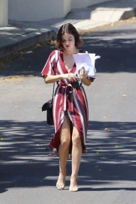 HQ
