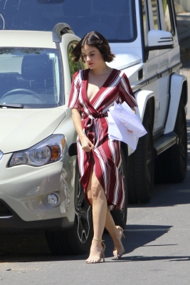 HQ
