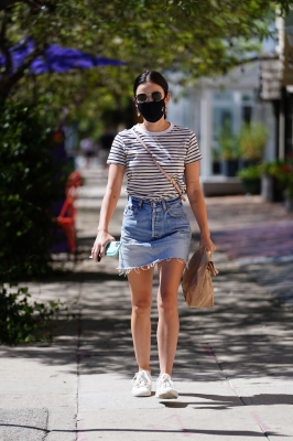 Lucy110820-007.jpg